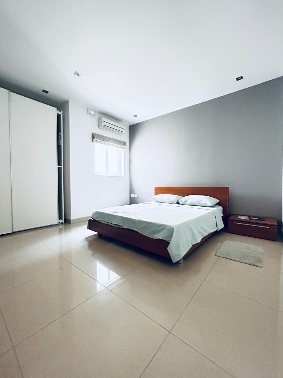 Valletta View - Wish Malta Apartment Sliema